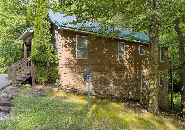 Photo 3 of Single family home for sale at 253 Stoneybrook Rd, Burnside, KY 42519 | MLS# 26021298 | Listing updated on 2026-08-18