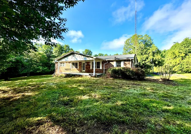 Photo 1 of Single family home for sale at 226 Bull Run Spur Rd, Barbourville, KY 40906 | MLS# 26021318 | Listing updated on 2026-09-16
