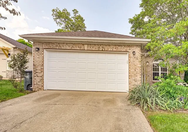 Photo 1 of Single family home for sale at 3713 Lady Di Ln, Lexington, KY 40517 | MLS# 26021312 | Listing updated on 2026-08-07