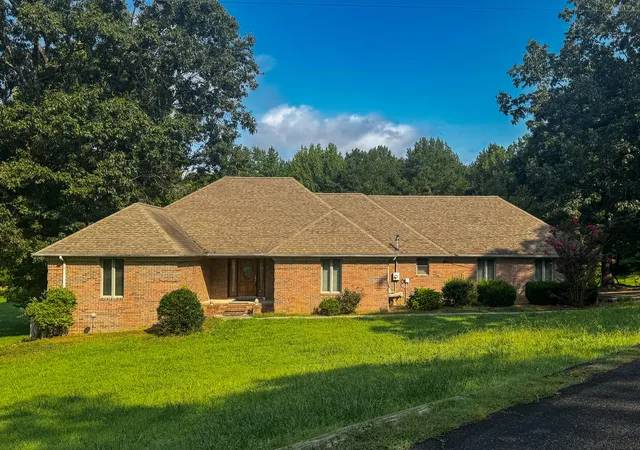 Photo 1 of Single family home for sale at 79 Hughes Rd, Benton, KY 42025 | MLS# 26021590 | Listing updated on 2026-08-10