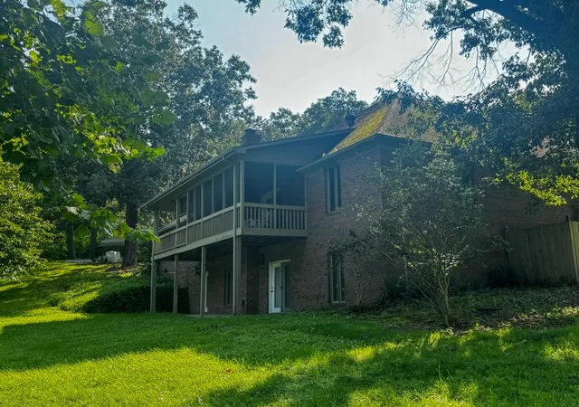 Photo 3 of Single family home for sale at 79 Hughes Rd, Benton, KY 42025 | MLS# 26021590 | Listing updated on 2026-08-10
