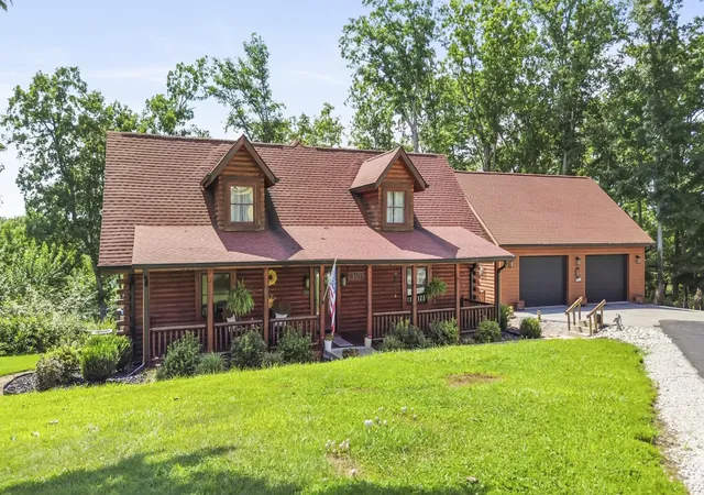 Photo 3 of Single family home for sale at 396 Laurel Wood Dr, Nancy, KY 42544 | MLS# 26021320 | Listing updated on 2026-09-11