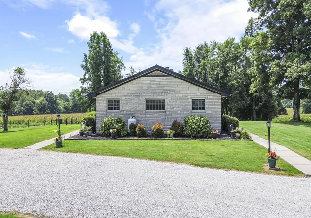 Photo 3 of Single family home for sale at 3686 Highway 837, Nancy, KY 42544 | MLS# 26021452 | Listing updated on 2026-08-16