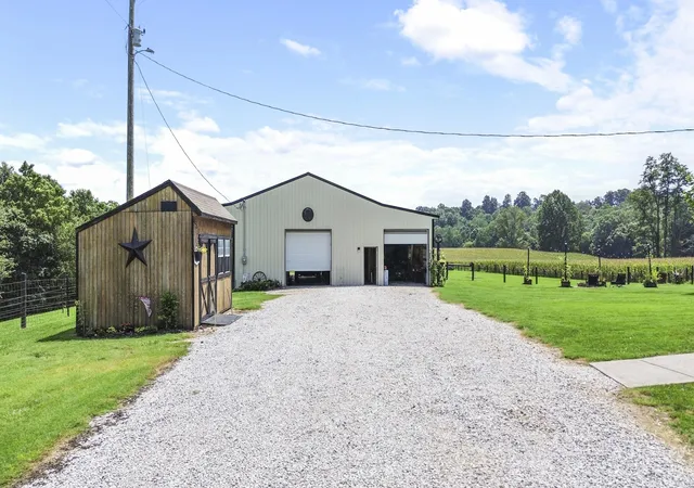 Photo 4 of Single family home for sale at 3686 Highway 837, Nancy, KY 42544 | MLS# 26021452 | Listing updated on 2026-08-16