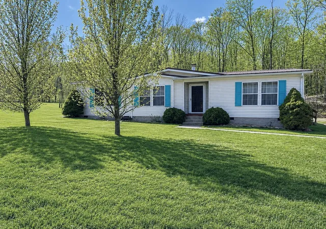 Photo 1 of Sale Pending at 755 Slate Branch Rd, Crab Orchard, KY 40419 | MLS# 26021353 | Listing updated on 2026-09-09