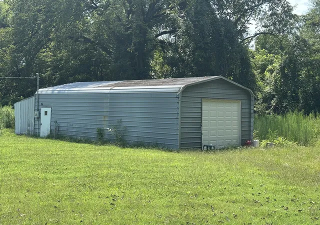 Photo 4 of Land for sale at 214 Cadiz St, Princeton, KY 42445 | MLS# 26021335 | Listing updated on 2026-08-07