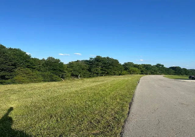 Photo 1 of Land for sale at 30 Landings Ct, Willisburg, KY 40078 | MLS# 26021333 | Listing updated on 2026-08-07