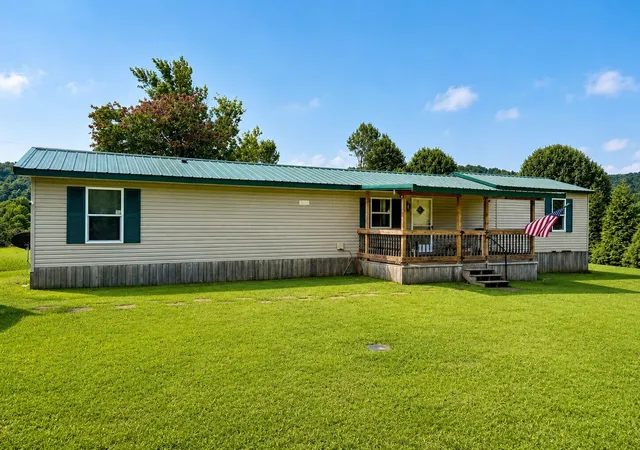 Photo 1 of Single family home for sale at 517 Kelsey Rd, Monticello, KY 42633 | MLS# 26021338 | Listing updated on 2026-10-02