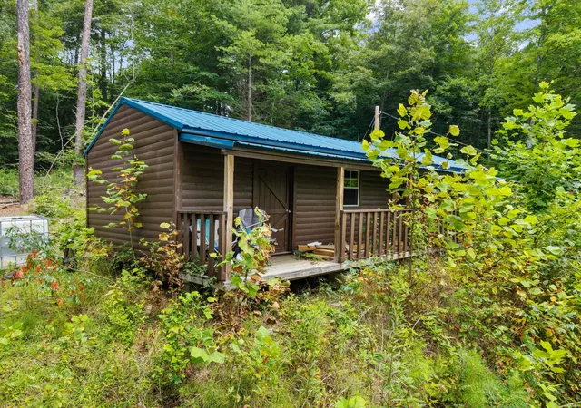 Photo 1 of Single family home for sale at Lot 22 Poppy Ln, Campton, KY 41301 | MLS# 26022055 | Listing updated on 2026-08-14