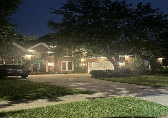 Photo 3 of Sale Pending at 3128 Althorp Way, Lexington, KY 40509 | MLS# 26021355 | Listing updated on 2026-09-24