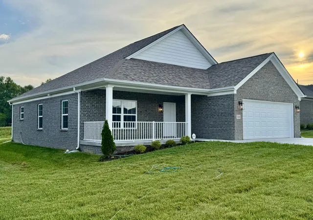 Photo 2 of Single family home for sale at 304 Cinchpost Cir, London, KY 40744 | MLS# 26021598 | Listing updated on 2026-08-10