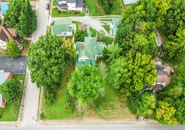 Photo 4 of Single family home for sale at 220 S Main Cross St, Flemingsburg, KY 41041 | MLS# 26021380 | Listing updated on 2026-08-07
