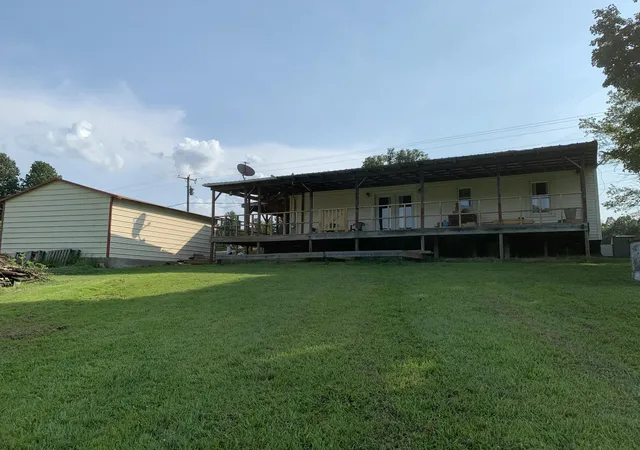 Photo 3 of Sale Pending at 3334 Symsonia Hwy, Benton, KY 42025 | MLS# 26022548 | Listing updated on 2026-09-12