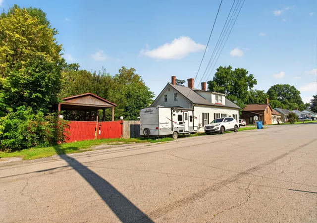 Photo 2 of Multi family home for sale at 436 N Greenville St, Harrodsburg, KY 40330 | MLS# 26021409 | Listing updated on 2026-08-08
