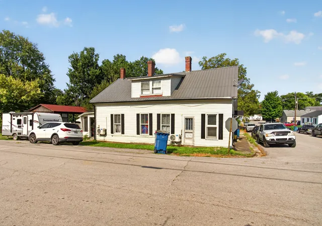 Photo 3 of Multi family home for sale at 436 N Greenville St, Harrodsburg, KY 40330 | MLS# 26021409 | Listing updated on 2026-08-08