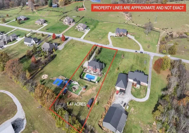 Photo 3 of Sale Pending at 1022 Forest Hl Dr, Lawrenceburg, KY 40342 | MLS# 26021429 | Listing updated on 2026-09-02