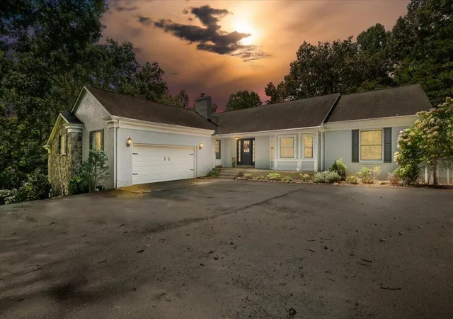 Photo 1 of Single family home for sale at 112 Woodland Trl Rd, Pineville, KY 40977 | MLS# 26021440 | Listing updated on 2026-08-08
