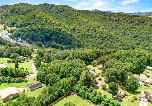 Photo 46 of Single family home for sale at 112 Woodland Trl Rd, Pineville, KY 40977 | MLS# 26021440 | Listing updated on 2026-08-08