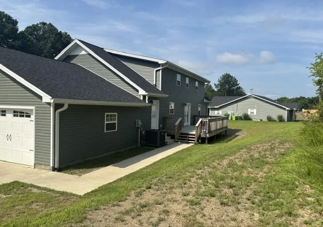 Photo 1 of Single family home for sale at 3521 Cabin Crk Rd, London, KY 40741 | MLS# 26021446 | Listing updated on 2026-08-09