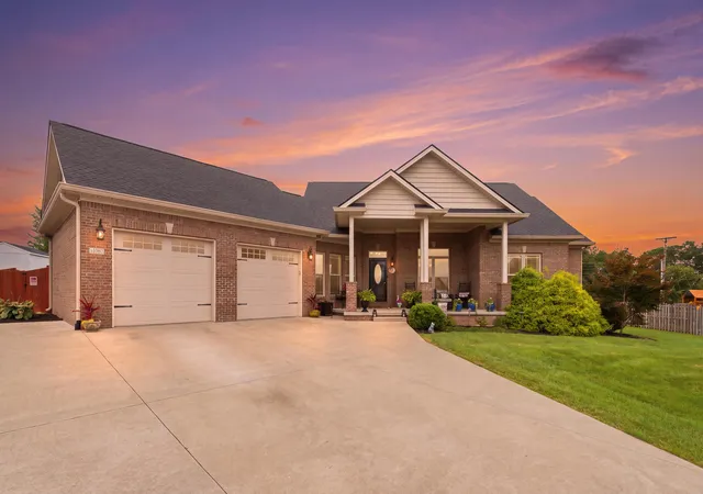 Photo 1 of Sale Pending at 104 Dove Run Cir, Georgetown, KY 40324 | MLS# 26021563 | Listing updated on 2026-08-19