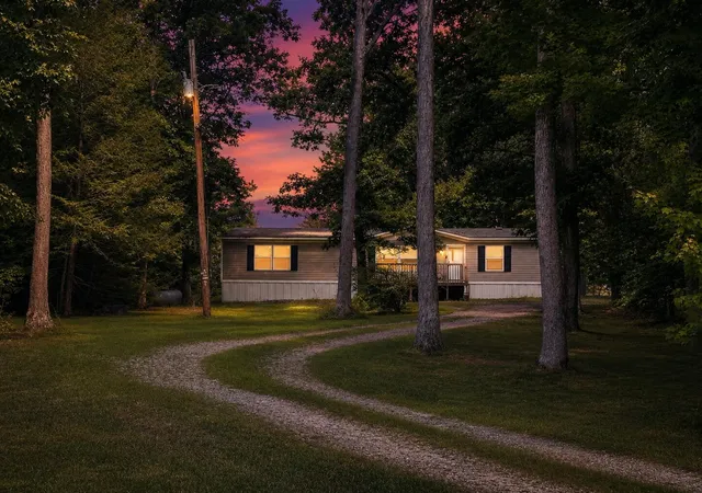 Photo 1 of Single family home for sale at 1004 Kristen Ln, West Liberty, KY 41472 | MLS# 26021480 | Listing updated on 2026-08-25