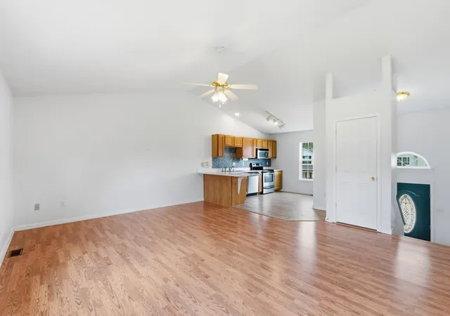 Photo 1 of Single family home for sale at 641 Jennifer Dr, Richmond, KY 40475 | MLS# 26021898 | Listing updated on 2026-10-09