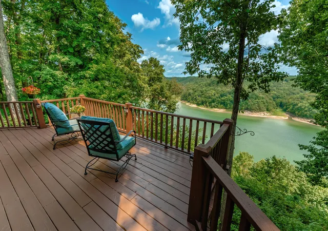 Photo 1 of Single family home for sale at 1355 Cliffside Dr, Russell Springs, KY 42642 | MLS# 26021782 | Listing updated on 2026-09-05