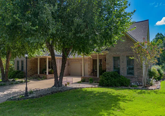 Photo 1 of Multi family home for sale at 395 Wildcat Tr, Paducah, KY 42003 | MLS# 26021711 | Listing updated on 2026-08-12