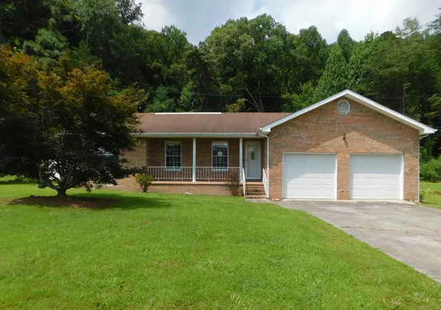 Photo 1 of Sale Pending at 125 Adams Ln, Barbourville, KY 40906 | MLS# 26021666 | Listing updated on 2026-08-19