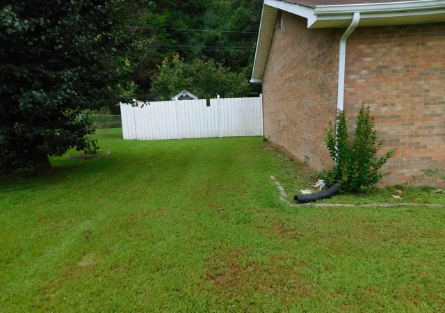 Photo 3 of Sale Pending at 125 Adams Ln, Barbourville, KY 40906 | MLS# 26021666 | Listing updated on 2026-08-19