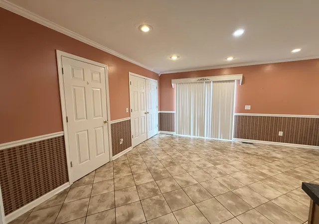 Photo 4 of Single family home for sale at 419 Bellaire Dr, Harrodsburg, KY 40330 | MLS# 26021573 | Listing updated on 2026-10-10