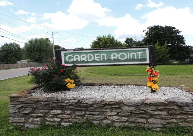Photo 43 of Single family home for sale at 370 Garden Point Dr, Frankfort, KY 40601 | MLS# 26021496 | Listing updated on 2026-08-10