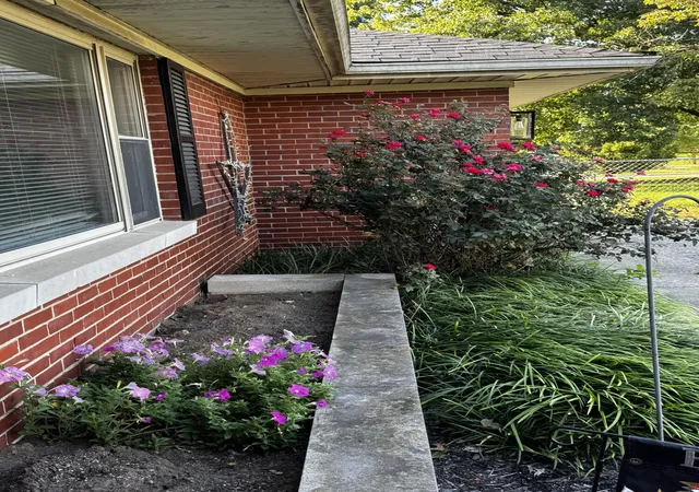 Photo 3 of Single family home for sale at 138 Hiawatha Trl, Frankfort, KY 40601 | MLS# 26021631 | Listing updated on 2026-10-05