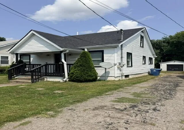Photo 2 of Single family home for sale at 224 Harding St, Danville, KY 40422 | MLS# 26021607 | Listing updated on 2026-09-09