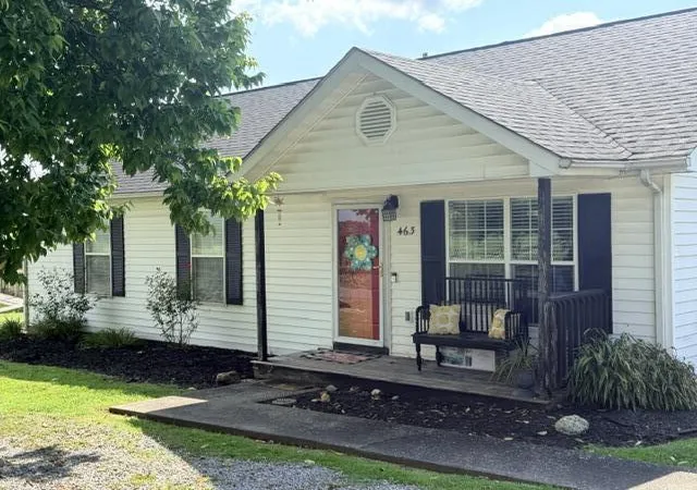 Photo 1 of Single family home for sale at 463 S 2nd St, Danville, KY 40422 | MLS# 26023754 | Listing updated on 2026-09-09