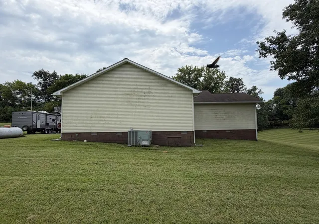 Photo 4 of Sale Pending at 11488 State Route 121 N, Fancy Farm, KY 42039 | MLS# 26021517 | Listing updated on 2026-09-02