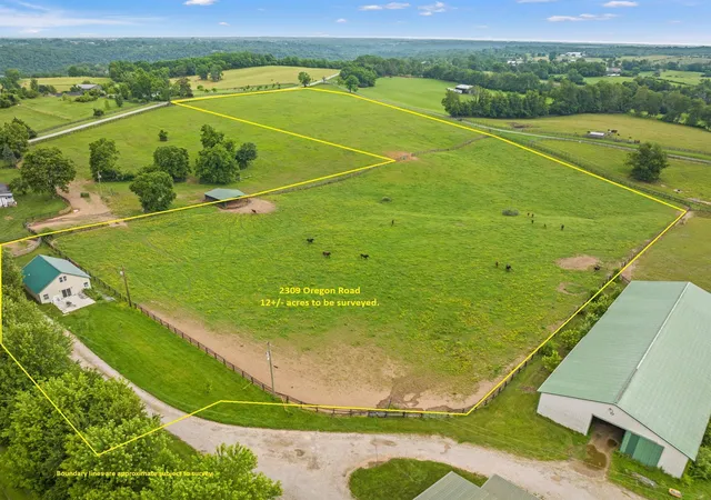 Photo 1 of Single family home for sale at 2309 Oregon Rd, Versailles, KY 40383 | MLS# 26022946 | Listing updated on 2026-09-12