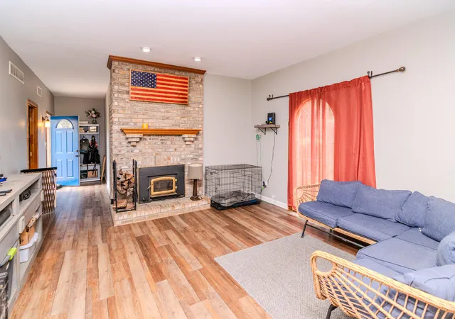 Photo 3 of Sale Pending at 82 Windy Ridge Ln, Cynthiana, KY 41031 | MLS# 26021569 | Listing updated on 2026-09-16