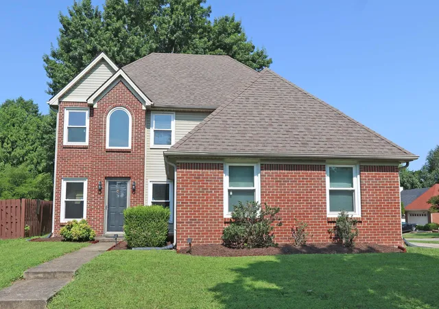 Photo 1 of Single family home for sale at 3601 Beechwood Cir, Lexington, KY 40514 | MLS# 26021525 | Listing updated on 2026-08-31
