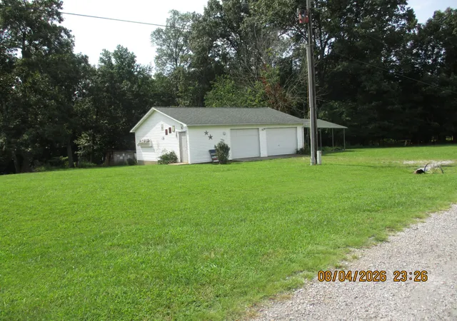 Photo 3 of Sale Pending at 133 Dunning Rd, Cadiz, KY 42211 | MLS# 26021548 | Listing updated on 2026-10-04