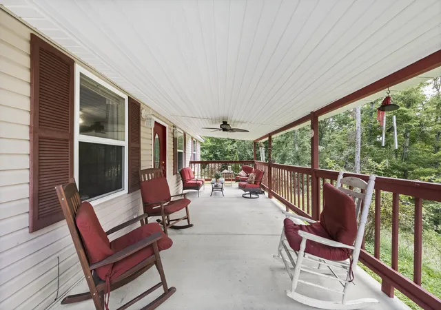 Photo 3 of Sale Pending at 1977 Kentucky 1458, Flatwoods, KY 41139 | MLS# 26021968 | Listing updated on 2026-09-15