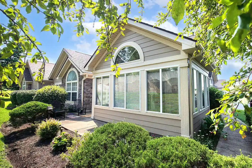 Listing Photo 2 - Condo for sale in 108 Academy Dr located at 108 Academy Dr, Wilmore, KY 40390 - Unit 108 Academy Dr