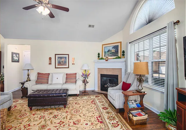 Listing Photo 5 - Condo for sale in building located at 108 Academy Dr, Wilmore, KY 40390