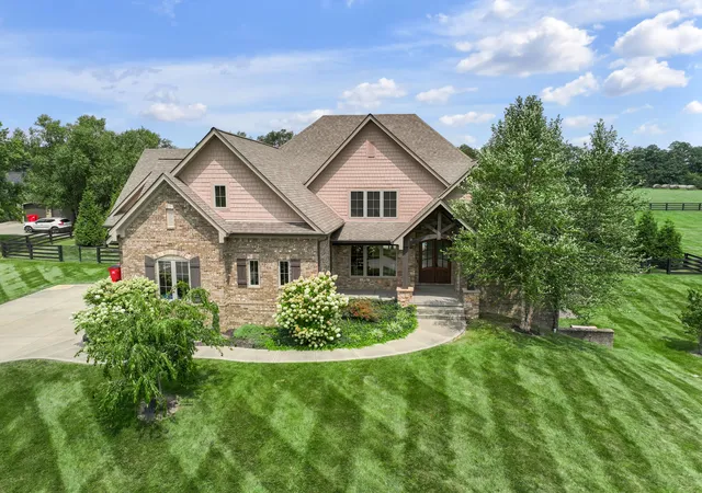 Photo 3 of Mansion for sale at 210 Porta Verde, Nicholasville, KY 40356 | MLS# 26021798 | Listing updated on 2026-08-26