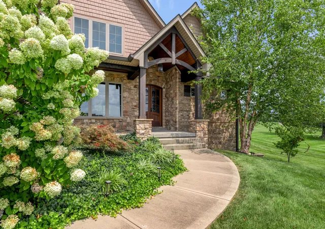 Photo 4 of Single family home for sale at 210 Porta Verde, Nicholasville, KY 40356 | MLS# 26021798 | Listing updated on 2026-08-26