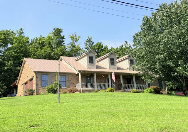 Single family home for sale at 237 Silver Mist, Mount Vernon, KY 40456 | MLS# 26021586