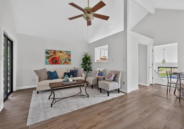 Photo 1 of Sale Pending at 448 Larkwood Dr, Lexington, KY 40509 | MLS# 26021758 | Listing updated on 2026-09-12