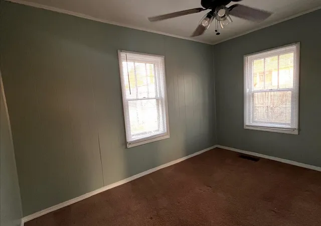 Photo 3 of Single family home for sale at 1602 Mckinley Ave, Corbin, KY 40701 | MLS# 26021674 | Listing updated on 2026-09-22