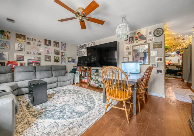 Photo 3 of House for sale at 2856 Ryan Cir, Lexington, KY 40509 | MLS# 26021594 | Listing updated on 2026-09-20
