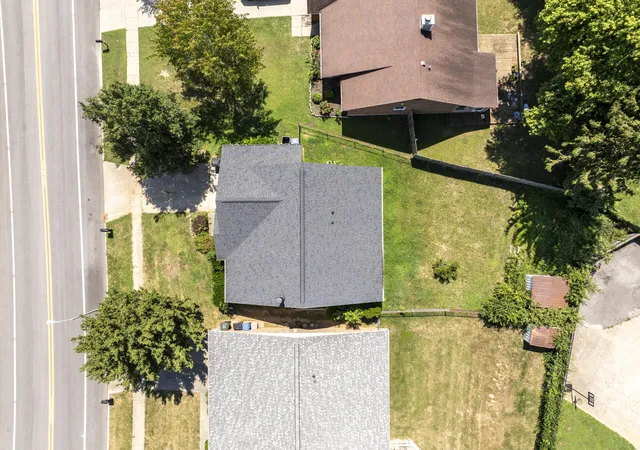 Photo 3 of Multi family home for sale at 321 Squires Rd, Lexington, KY 40515 | MLS# 26021589 | Listing updated on 2026-08-20